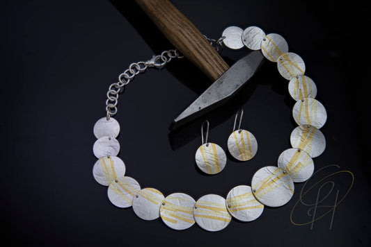 Modernes Set in koreanischen KeumBoo Technik