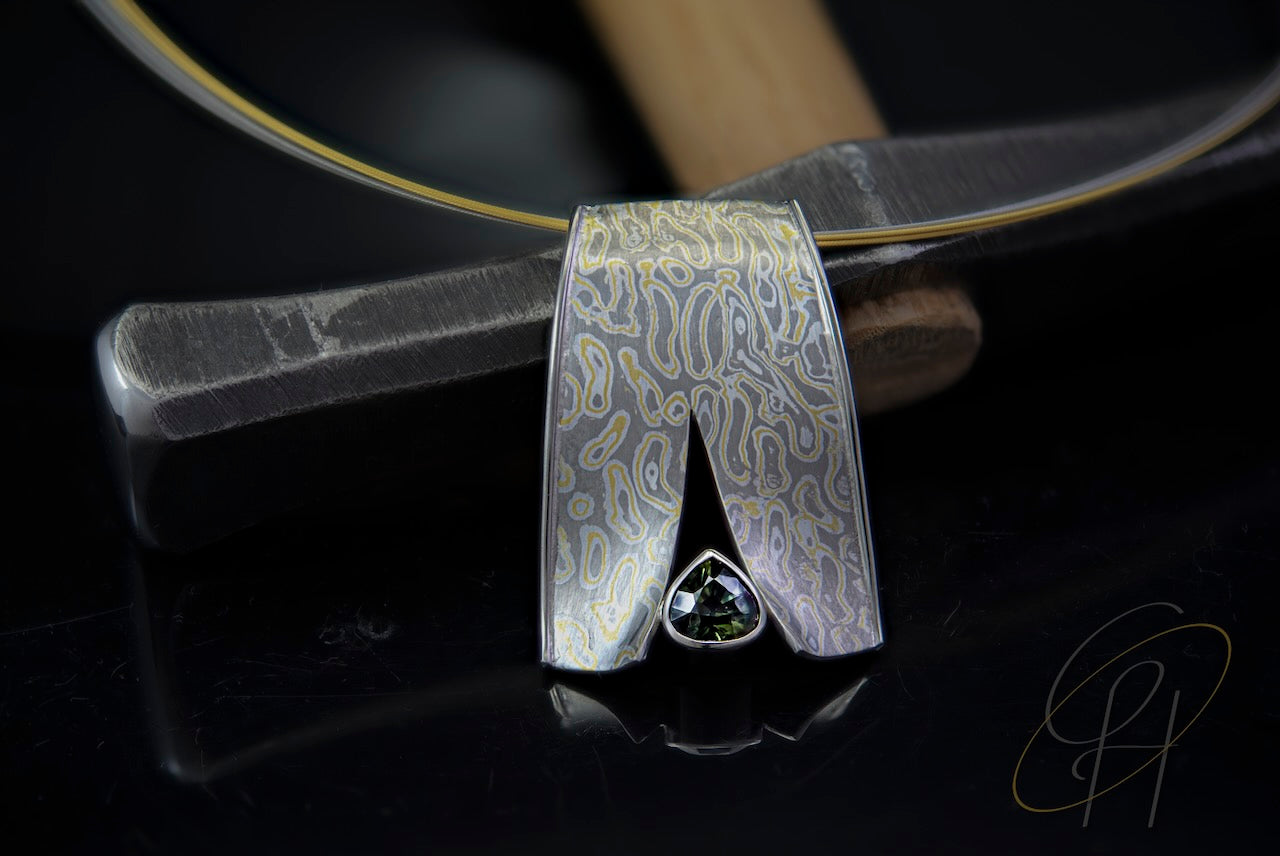 Mokume Gane Anhänger mit Safir